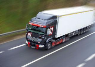 Trucks Trekkers Renault PREMIUM 450.26 6x4