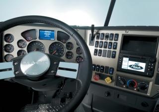 Trucks Trekkers Mack TITAN Day Cab ISX 550 8x6