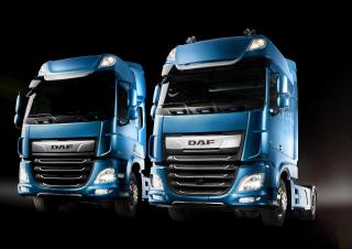 Trucks Trekkers DAF XF 450 FT Low Deck