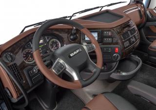 Trucks Trekkers DAF XF 450 FT Low Deck