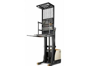 Orderverzameltrucks Crown SP 4000-30