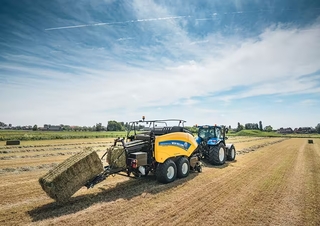 Vierkante-balenpersen New Holland BB 890 PC Plus