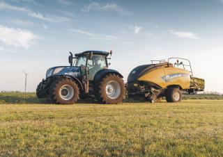 Vierkante-balenpersen New Holland BB 890 PC Plus