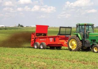 voertechnologie voermengwagens Kuhn PS 242
