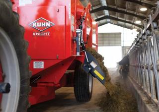 voertechnologie voermengwagens Kuhn RA 130