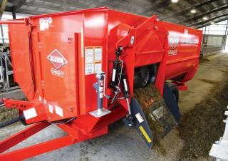 voertechnologie voermengwagens Kuhn RA 130