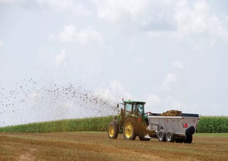 voertechnologie voermengwagens Kuhn SLC 132