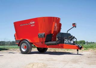 voertechnologie voermengwagens Kuhn VT 244