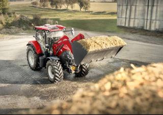 Voorladers Case IH L4522T