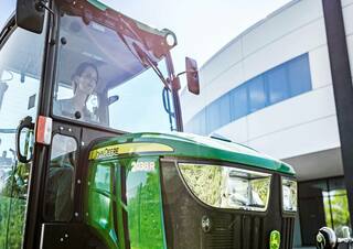 Voertuigen Voortrekhaak gemeentetrekker John Deere 2038 R