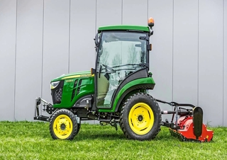 Voertuigen Voortrekhaak gemeentetrekker John Deere 2038 R