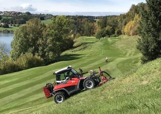 Voertuigen Voortrekhaak gemeentetrekker Aebi TT 241+