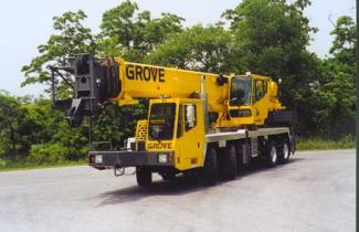 Vrachtwagenkranen Grove TMS700E