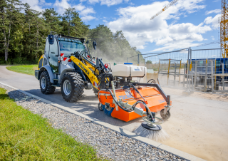 Wielladers Kramer 8095L