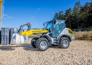 Wielladers Kramer 8115