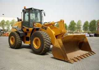 Wielladers Case 821 E