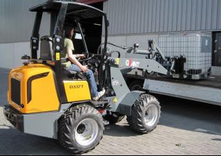 Wielladers Giant D 337 T