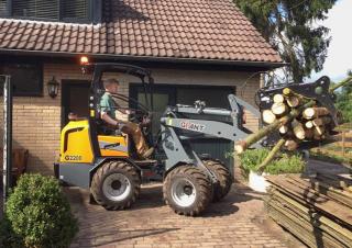 Wielladers Giant G2200