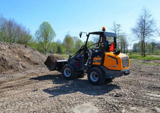 Wielladers Giant G2700HD