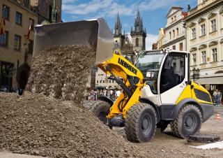 Wielladers Liebherr L 506 Compact