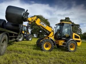 Wielladers JCB TM 220 