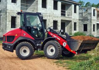 Wielladers Yanmar V7