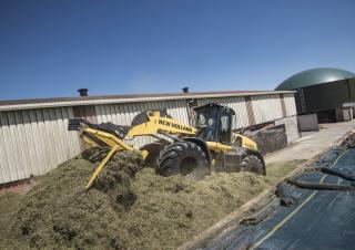 Wielladers New Holland W170D LR
