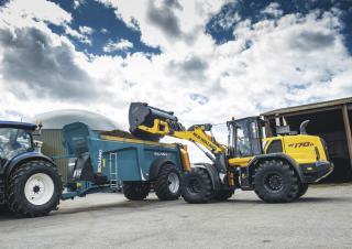 Wielladers New Holland W170D LR