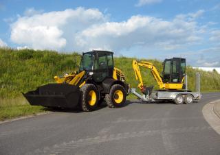 Wielladers Komatsu WA100M-7
