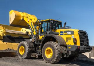 Wielladers Komatsu WA380-8E0
