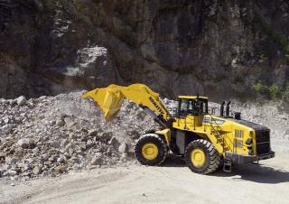 Wielladers Komatsu WA600-8E0