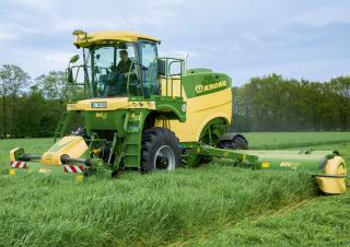 Zelfrijdende maaierkneuzer Krone Big M 450 CV