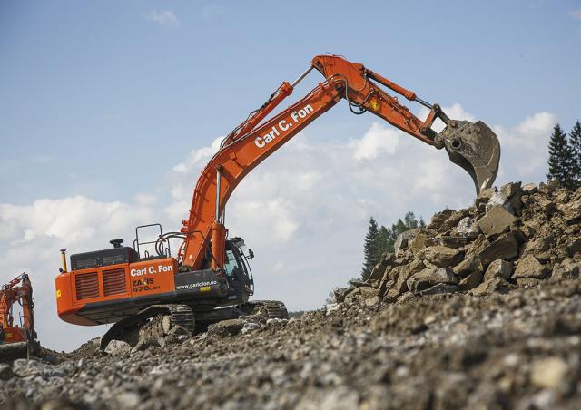 HITACHI ZAXIS470 LCH