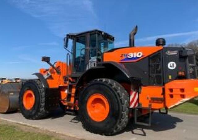 人気定番の Hitachi ZX310 (2021-2025) gegevens technische & specificaties エコバッグ・サブバッグ