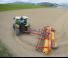 Tractoren met vierwielaandrijving Claas Elios 220