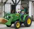 John Deere 3520