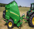 Ronde-balenpersen John Deere V461M