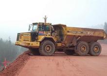 Kiepwagens Volvo A35E 6x6