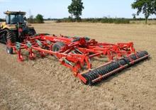 Cultivatoren Kverneland CTS 300