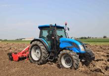 Tractoren met vierwielaandrijving Landini 5-110H