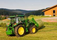 Tractoren met vierwielaandrijving John Deere 5090 M