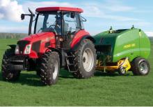 Tractoren met vierwielaandrijving Pronar 5340