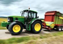 Tractoren met vierwielaandrijving John Deere 6330