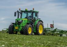 Tractoren met vierwielaandrijving John Deere 6130R