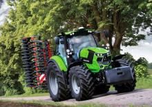 Tractoren met vierwielaandrijving DEUTZ-FAHR 6155 Agrotron