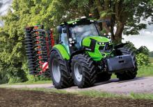 Tractoren met vierwielaandrijving DEUTZ-FAHR 6165 Agrotron
