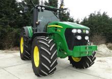 Tractoren met vierwielaandrijving John Deere 7730