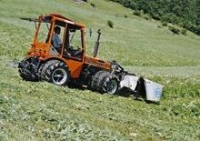 Tractoren met vierwielaandrijving Holder A 7.72 P