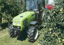 Tractoren met vierwielaandrijving DEUTZ-FAHR Agrocompact 90 F