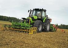 Tractoren met vierwielaandrijving DEUTZ-FAHR Agrotron TTV 630 DCR